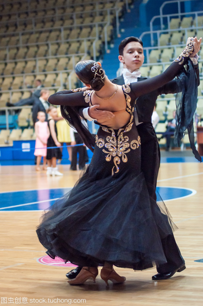 体育舞蹈的魅力 奥伦堡2015年青春韵律