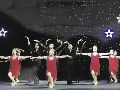 了不起！这支拉丁舞队跳出了国际范